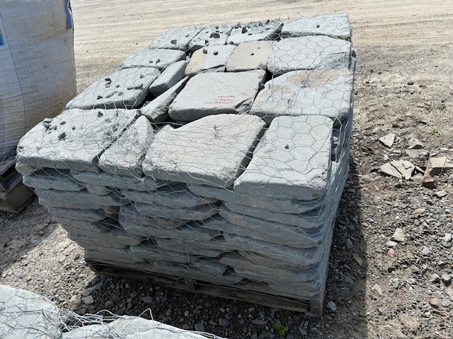 Lot 14: 3 pallets 2" Tumbled Irregular Bluestone Pavers